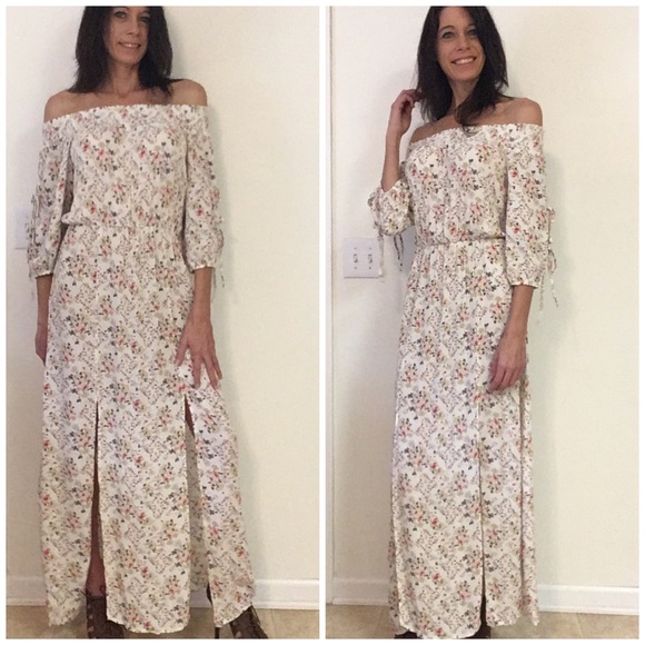 Floral Off the Shoulder Dress - Picture 3 of 6